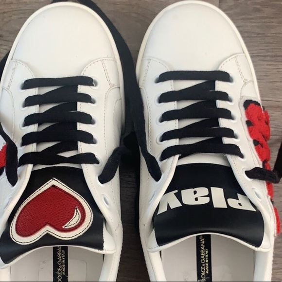 Authentic Dolce & Gabbana Graffiti Love sneakers - Picture 6 of 7